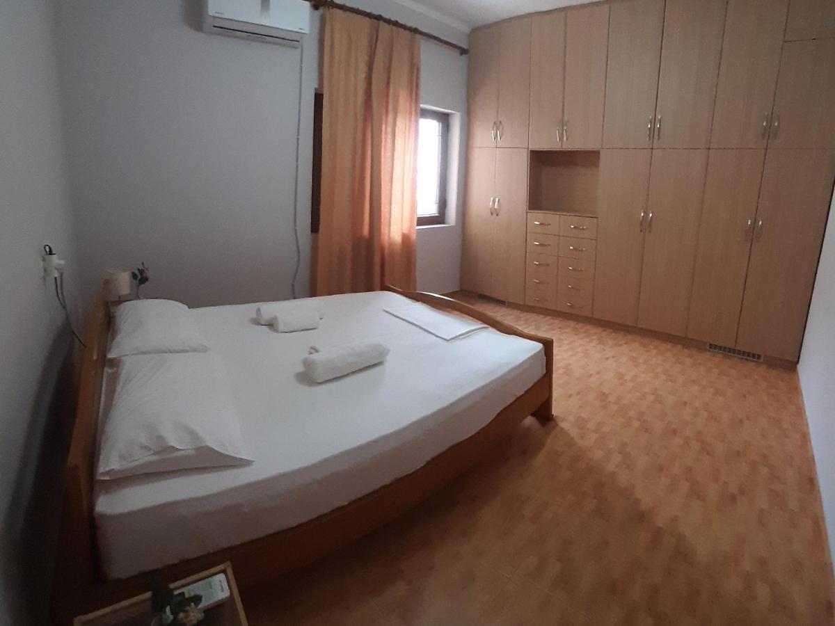 Blerina'S House Apartment Sarande Bagian luar foto