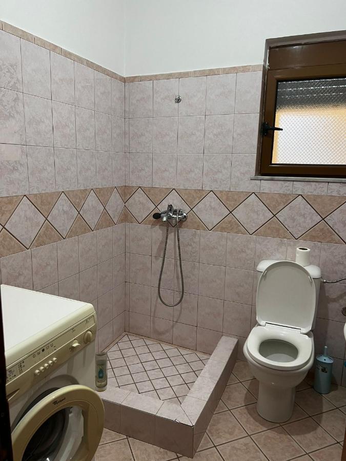 Blerina'S House Apartment Sarande Bagian luar foto